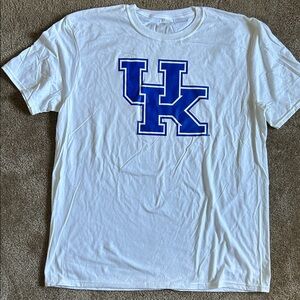 NWOT Fanatics KENTUCKY White Tee with Blue Graphic